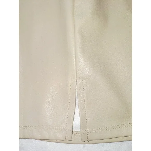 Madden NYC A-Line Faux Leather/Slit/Skirt in Irish Cream (Women's Large 11-13) - Picture 3 of 6